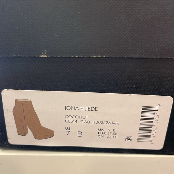 COACH Iona Sued Carmel Bootie - Picture 4 of 10